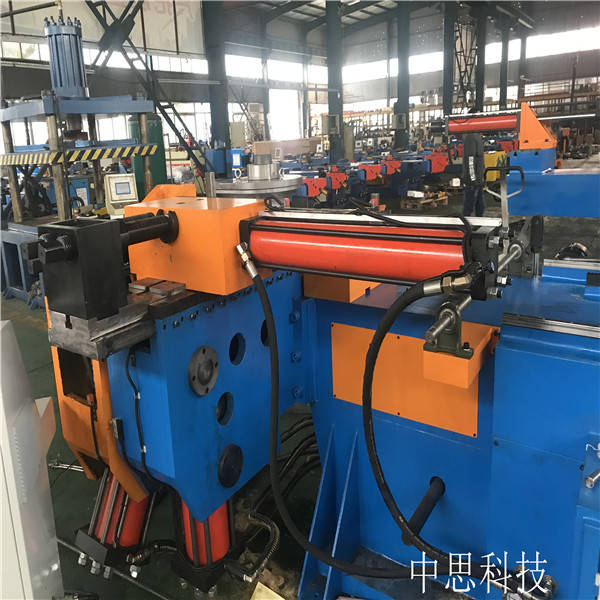 全自動彎管機主要是看它的零件部分的組裝