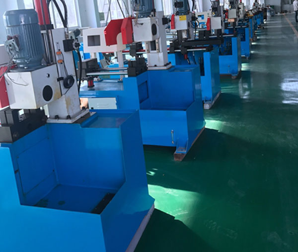 MC315氣動切管機