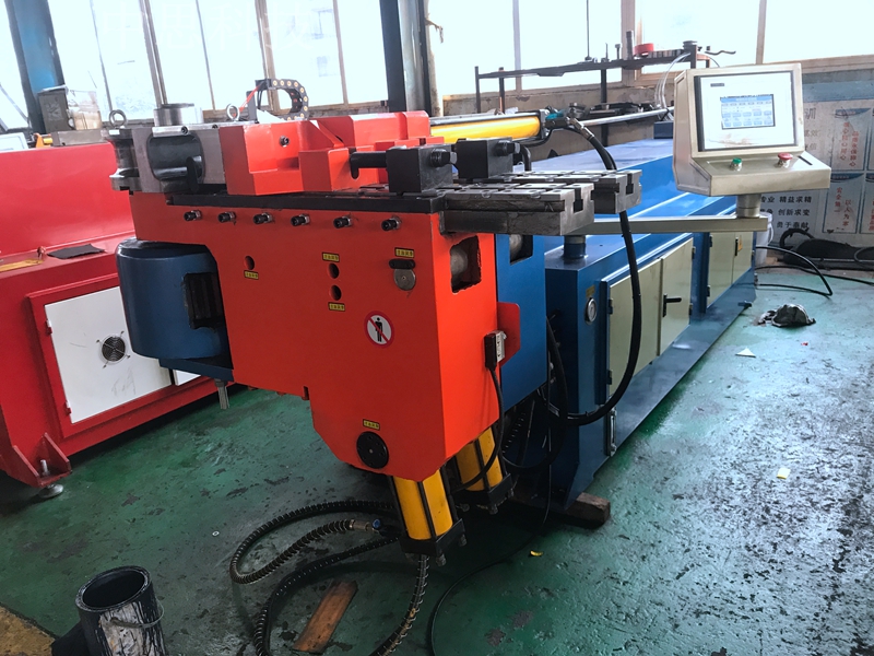 什么是全自動彎管機(jī)